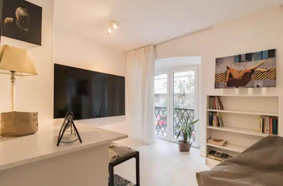 Central Monkey Apartment - Grupo Rh ซานตานเดร์ ภายนอก รูปภาพ
