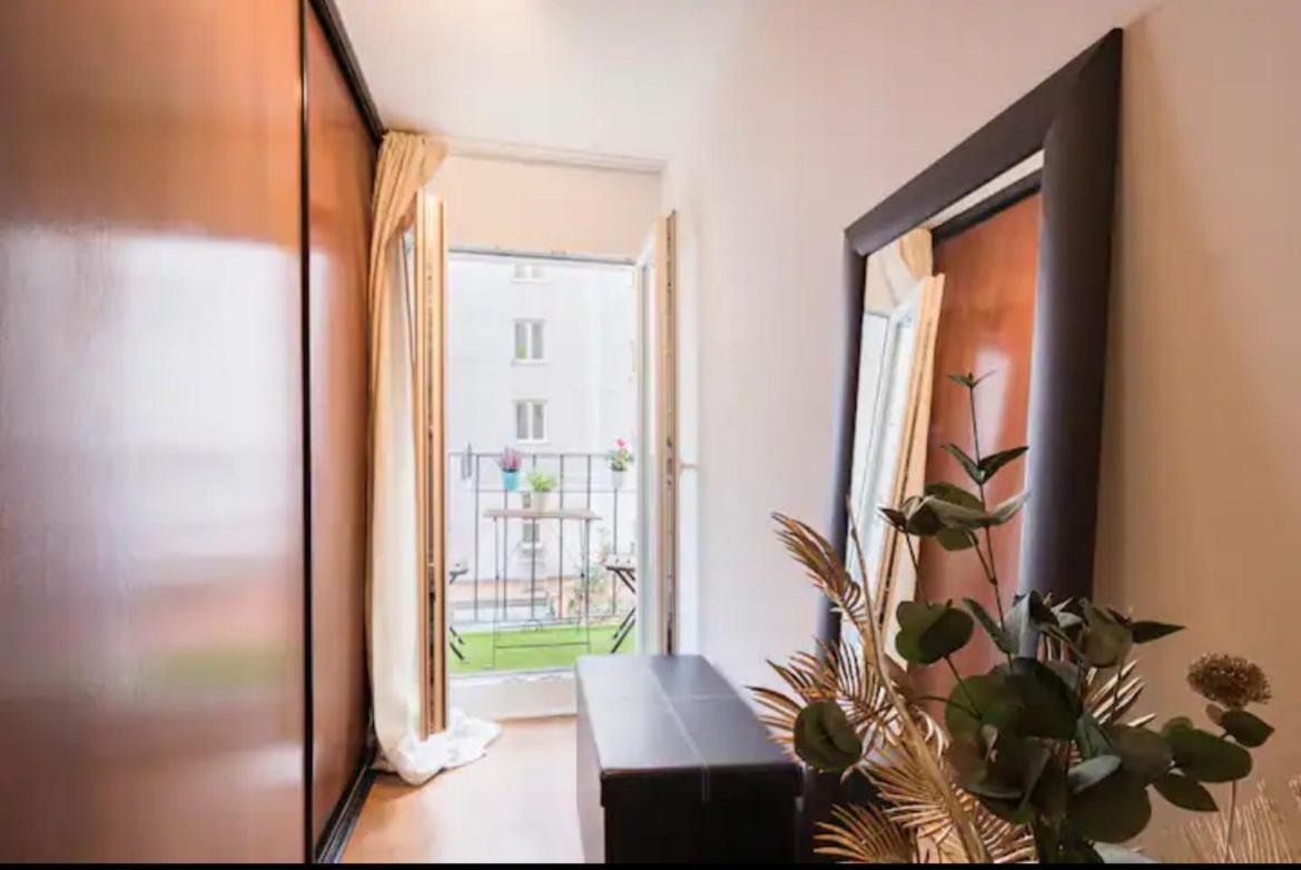 Central Monkey Apartment - Grupo Rh ซานตานเดร์ ภายนอก รูปภาพ