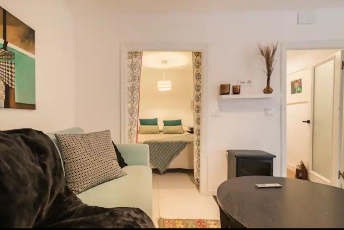 Central Monkey Apartment - Grupo Rh ซานตานเดร์ ภายนอก รูปภาพ